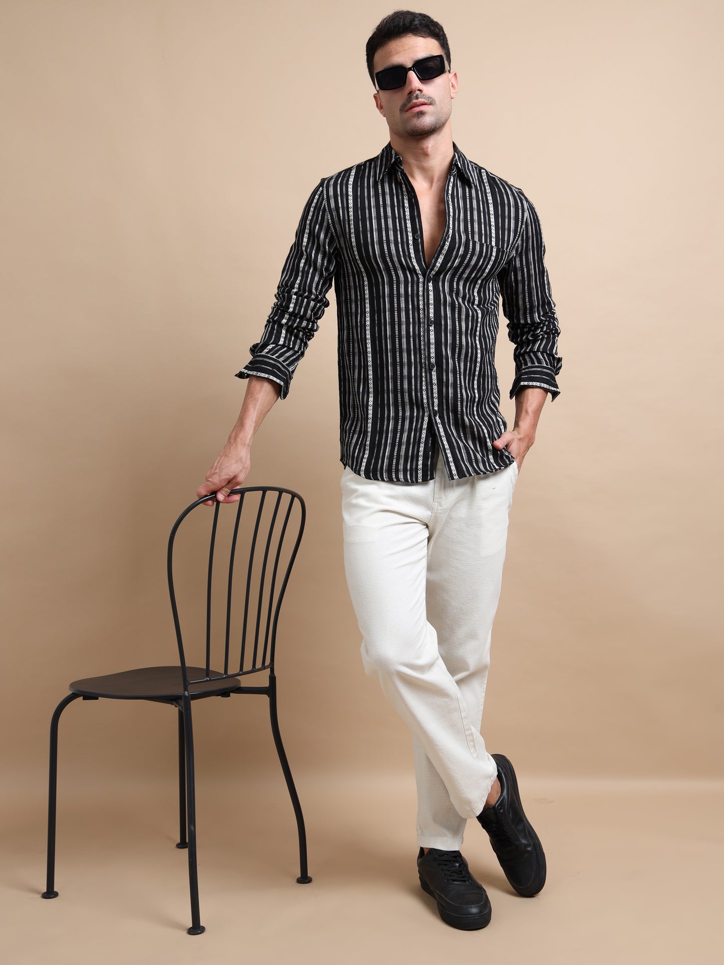 Elite White Pleated Pants For Men