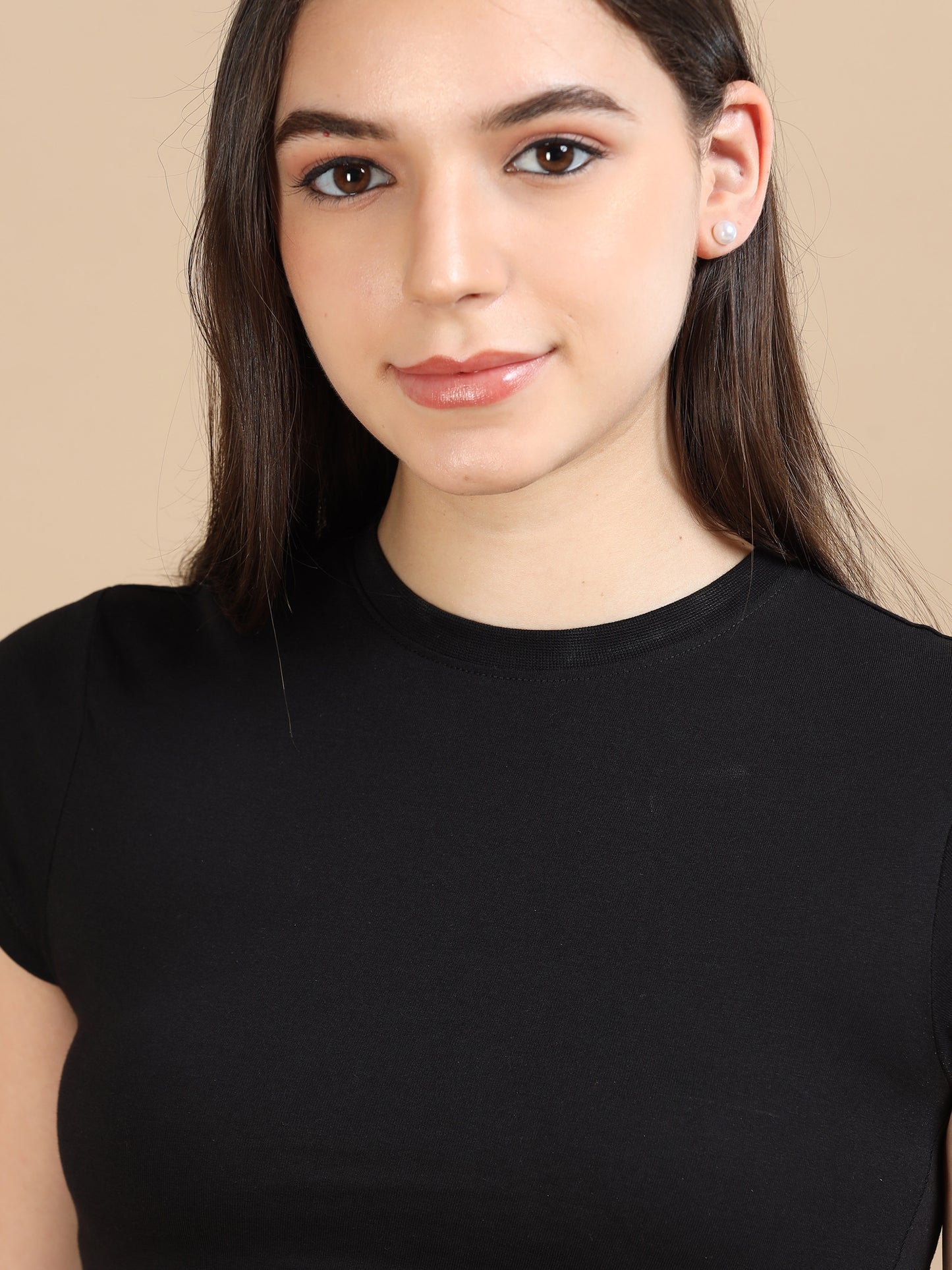 Crew Neck Black Crop T Shirt for Women